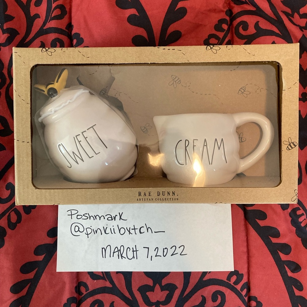 Rae Dunn Sweet & Cream set